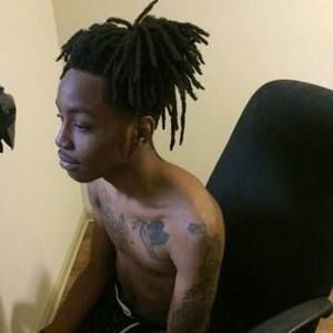 Meet your Posher, Izsy